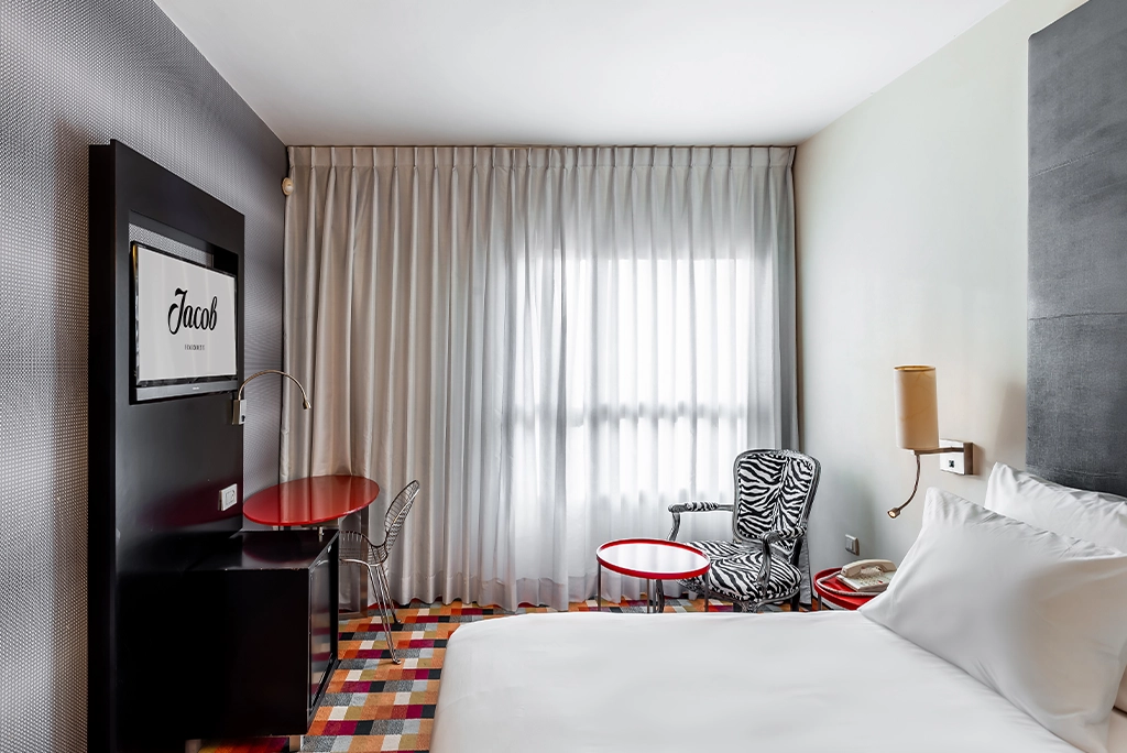 חדר קלאסיק מלון ג'ייקוב הרמוני